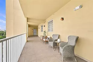 316 8th St S, Saint Petersburg, FL 33701 - Photo 30