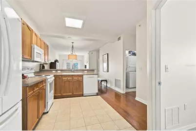316 8th Street S #304, Saint Petersburg, FL 33701 - Photo 4
