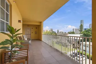 316 8th St S, Saint Petersburg, FL 33701 - Photo 28