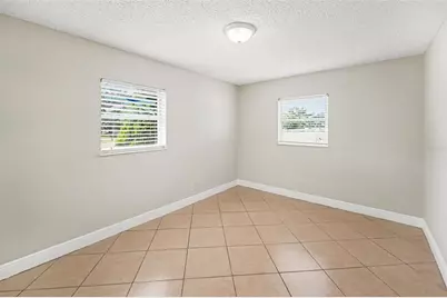 2593 38th Avenue N #B, Saint Petersburg, FL 33713 - Photo 20
