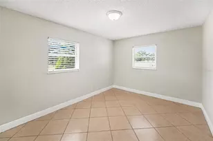 2593 38th Ave N, Saint Petersburg, FL 33713 - Photo 20