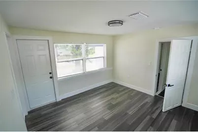 4400 6th Avenue S, Saint Petersburg, FL 33711 - Photo 6