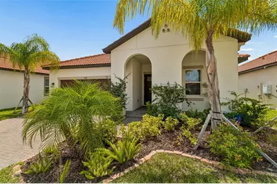 17307 Blue Walk Street, Wimauma, FL 33598 - Photo 4