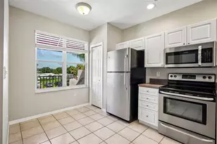 1400 Water View Dr W, Largo, FL 33771 - Photo 14