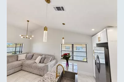 5483 Friarsway Drive, Tampa, FL 33624 - Photo 22