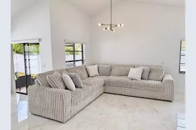 5483 Friarsway Drive, Tampa, FL 33624 - Photo 24