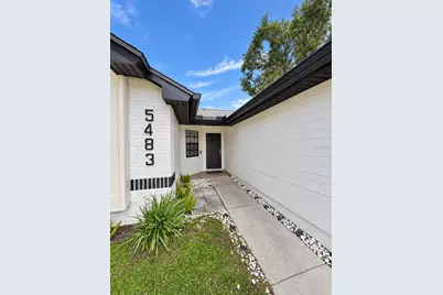 5483 Friarsway Drive, Tampa, FL 33624 - Photo 2