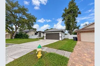 5483 Friarsway Drive, Tampa, FL 33624 - Photo 4