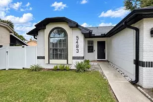 5483 Friarsway Dr, Tampa, FL 33624 - Photo 8