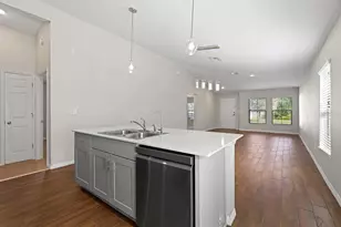 12405 Streambed Dr, Riverview, FL 33579 - Photo 10