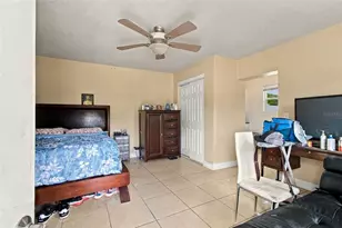 11006 N Oakleaf Ave, Tampa, FL 33612 - Photo 30