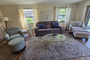 6080 80th St N, Saint Petersburg, FL 33709 - Photo 16