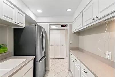 4141 Bayshore Boulevard #1106, Tampa, FL 33611 - Photo 8