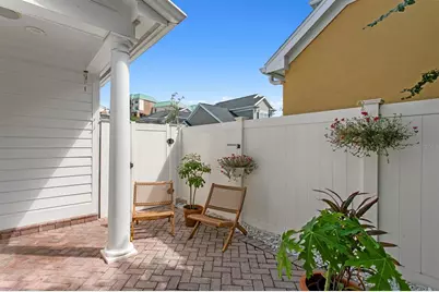 908 Harbour Bay Drive, Tampa, FL 33602 - Photo 38