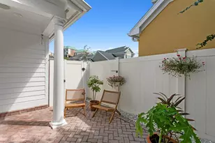 908 Harbour Bay Dr, Tampa, FL 33602 - Photo 38