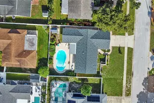 13655 Las Palmas Dr, Largo, FL 33774 - Photo 30
