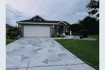 3407 Silver Meadow Way, Plant City, FL 33566 - Photo 2
