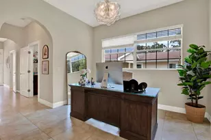 2721 N Royal Ct, Tampa, FL 33602 - Photo 24