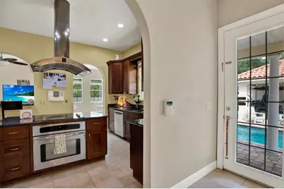 2721 N Royal Court, Tampa, FL 33602 - Photo 16