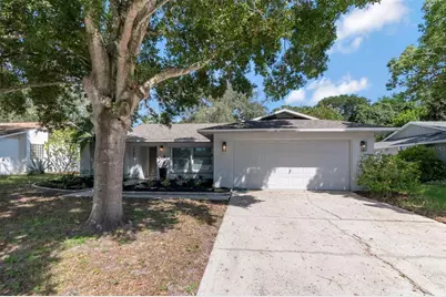 1967 Beckett Lake Dr, Clearwater, FL 33763 - Photo 2