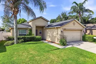 3781 Madbury Cir, Lakeland, FL 33810 - Photo 2