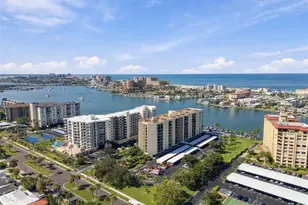 690 Island Way, Clearwater Beach, FL 33767 - Photo 12