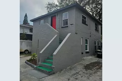 721 12th Street S, Saint Petersburg, FL 33705 - Photo 2