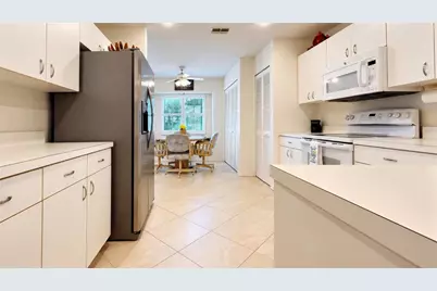 2203 Mayfield Oaks Place, Sun City Center, FL 33573 - Photo 14