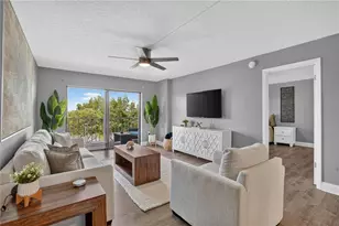 7050 Sunset Dr S, South Pasadena, FL 33707 - Photo 6