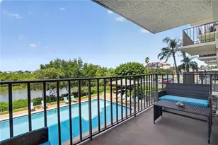7050 Sunset Dr S, South Pasadena, FL 33707 - Photo 32