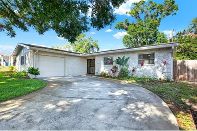 8253 137th Lane, Seminole, FL 33776 - Photo 6