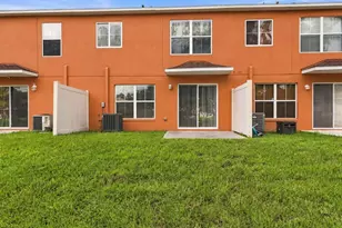 10810 Johanna Ave, Riverview, FL 33578 - Photo 18