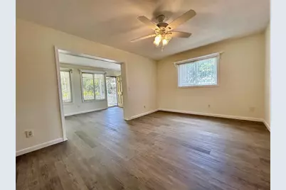 2000 World Parkway Boulevard #12, Clearwater, FL 33763 - Photo 14