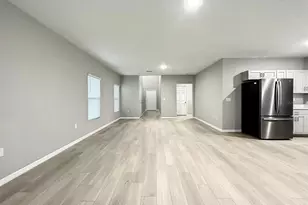 7540 Freesia Trce, Wesley Chapel, FL 33545 - Photo 4