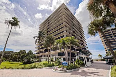 7600 Bayshore Drive #208, Treasure Island, FL 33706 - Photo 2