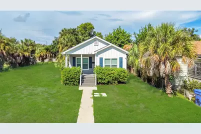 719 19th Street S, Saint Petersburg, FL 33712 - Photo 1