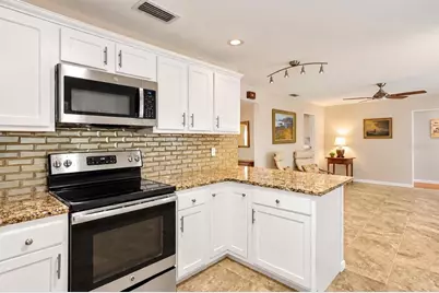 1150 McFarland Street, Dunedin, FL 34698 - Photo 2