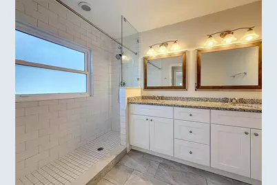 8270 30th Avenue N, Saint Petersburg, FL 33710 - Photo 40