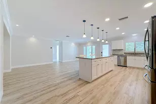 8270 30th Ave N, Saint Petersburg, FL 33710 - Photo 12
