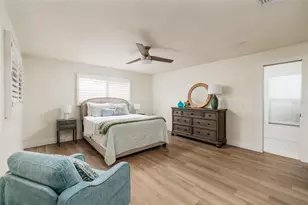 165 97th Ave NE, Saint Petersburg, FL 33702 - Photo 20