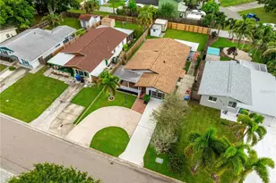 5527 Commonwealth Ave N, Saint Petersburg, FL 33703 - Photo 32