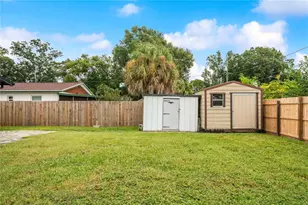 5527 Commonwealth Ave N, Saint Petersburg, FL 33703 - Photo 28