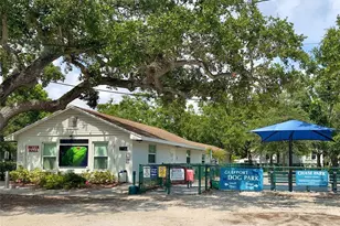 2627 52nd St S, Gulfport, FL 33707 - Photo 46