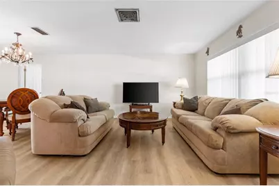 6232 43rd Avenue N, Kenneth City, FL 33709 - Photo 6