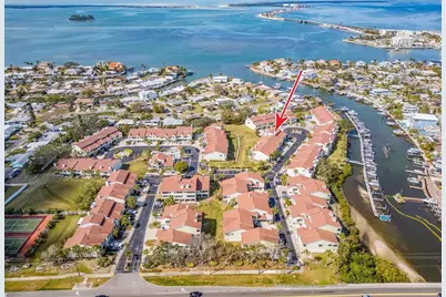 2372 Hanover Drive, Dunedin, FL 34698 - Photo 34