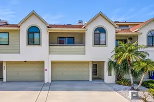 2372 Hanover Dr, Dunedin, FL 34698 - Photo 2