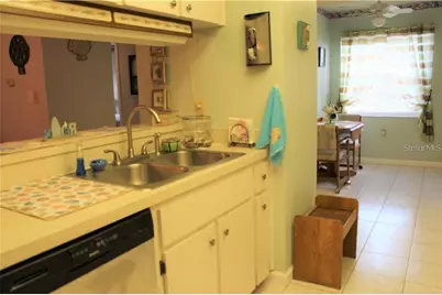 1025 Bowsprit Lane, Holiday, FL 34691 - Photo 4