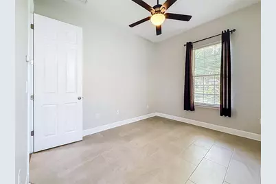 1107 Isobel Reserve Lane, Tampa, FL 33613 - Photo 38