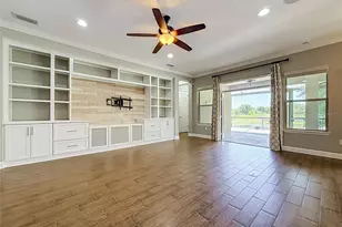 1107 Isobel Reserve Ln, Tampa, FL 33613 - Photo 32