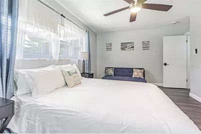 863 Bay Breeze Terrace, Largo, FL 33770 - Photo 18